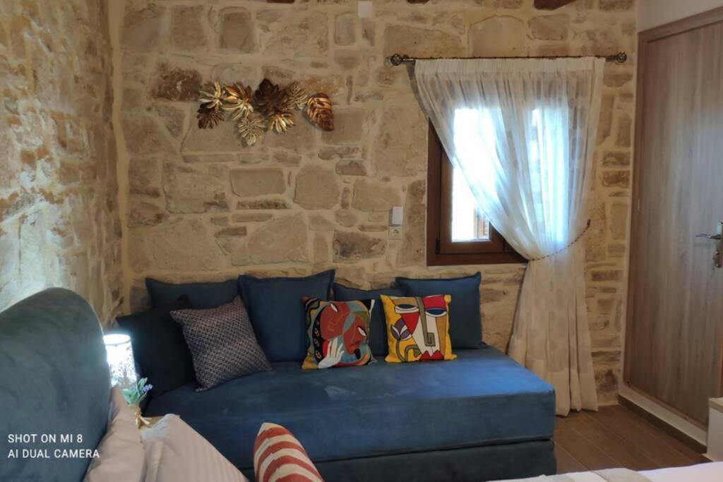 Stonehouse Olivelia - Afrathias Beach 팀파키 외부 사진
