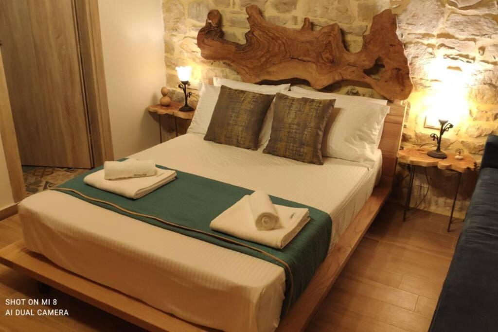Stonehouse Olivelia - Afrathias Beach 팀파키 외부 사진