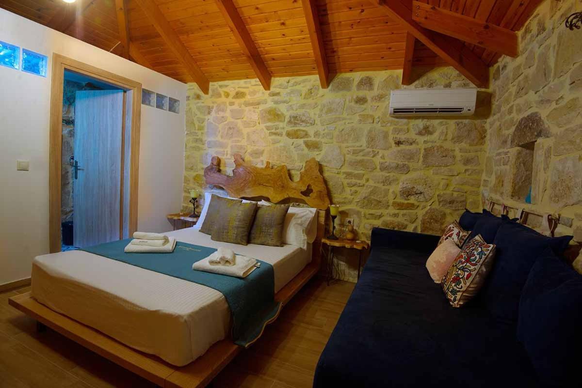 Stonehouse Olivelia - Afrathias Beach 팀파키 외부 사진